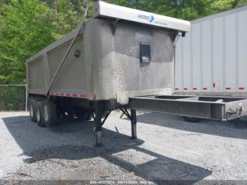  Salvage Mac Trailer Mfg Dump