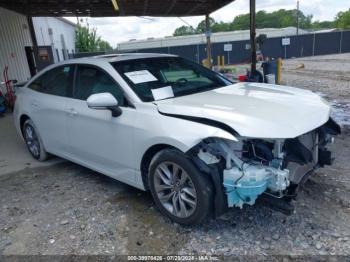  Salvage Toyota Avalon