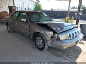  Salvage Ford Crown Victoria