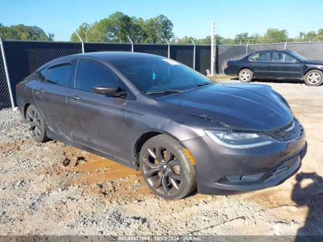  Salvage Chrysler 200