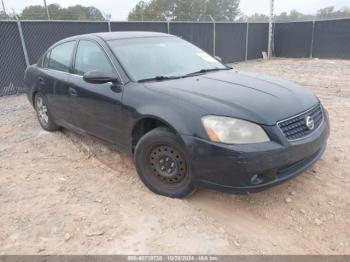  Salvage Nissan Altima