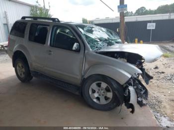  Salvage Nissan Pathfinder