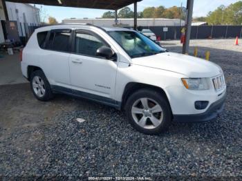  Salvage Jeep Compass