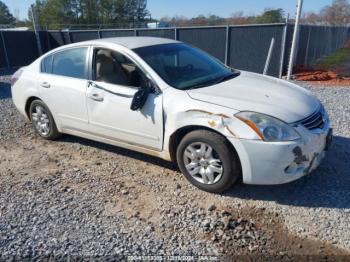  Salvage Nissan Altima