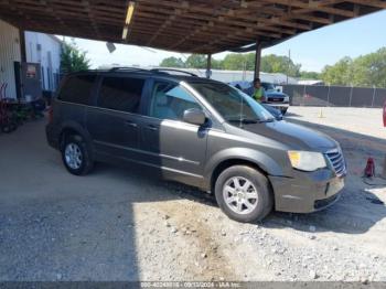  Salvage Chrysler Town & Country