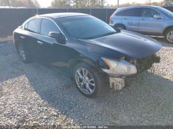  Salvage Nissan Maxima