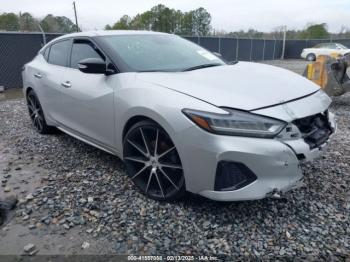  Salvage Nissan Maxima