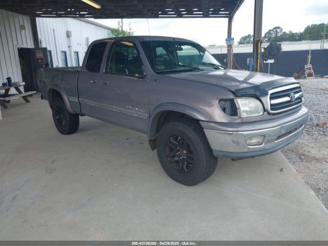  Salvage Toyota Tundra
