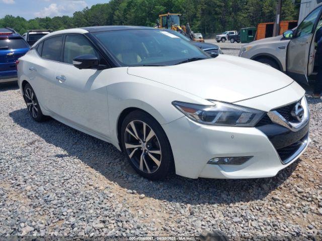  Salvage Nissan Maxima