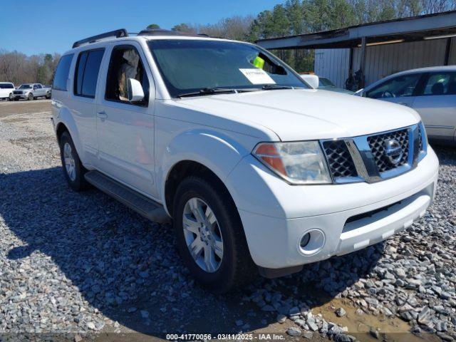  Salvage Nissan Pathfinder