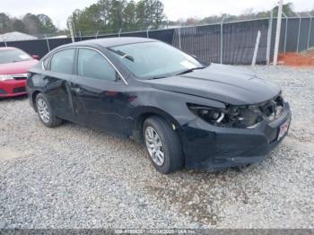  Salvage Nissan Altima