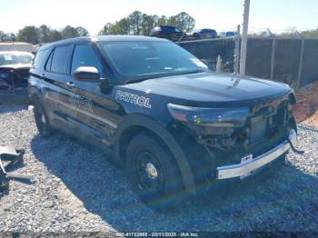  Salvage Ford Police Interceptor Utilit