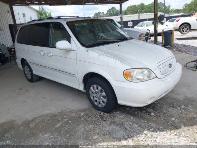  Salvage Kia Sedona