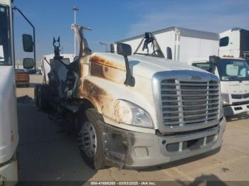  Salvage Freightliner Cascadia 125