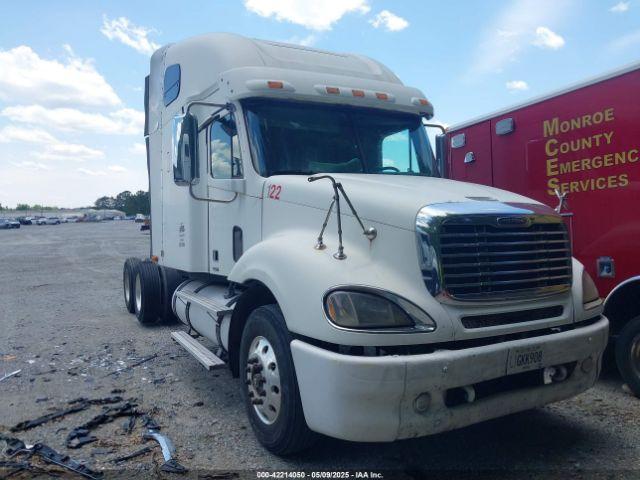  Salvage Freightliner Columbia