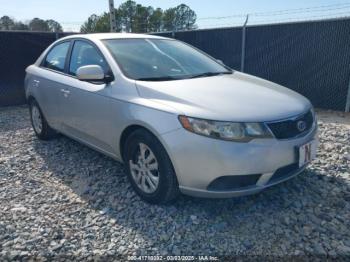  Salvage Kia Forte
