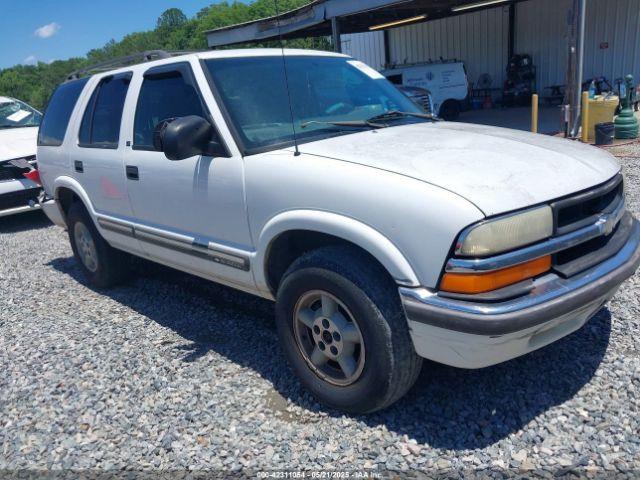  Salvage Chevrolet Blazer