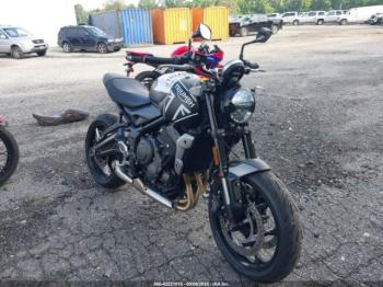  Salvage Triumph Motorcycle Trident 660