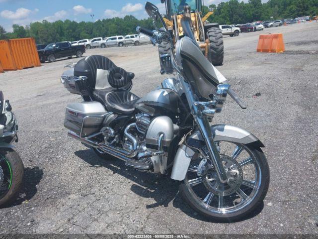  Salvage Harley-Davidson Flhtkse