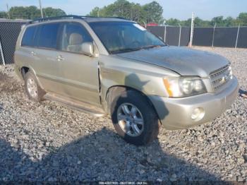  Salvage Toyota Highlander