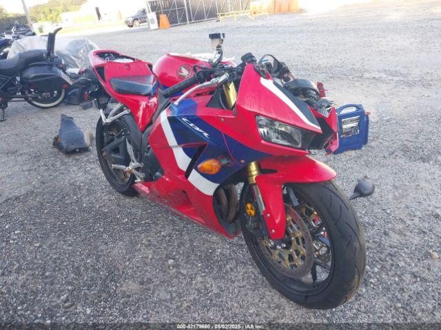  Salvage Honda Cbr600