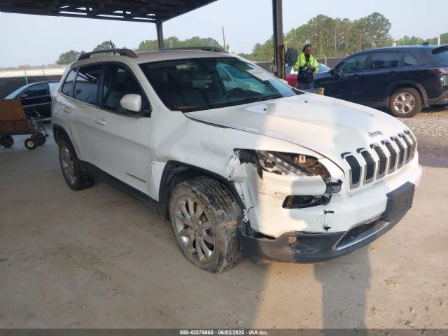  Salvage Jeep Cherokee