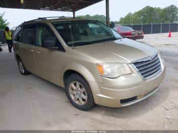  Salvage Chrysler Town & Country