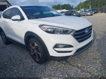  Salvage Hyundai TUCSON