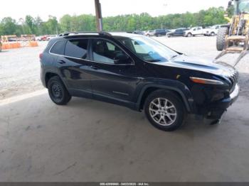  Salvage Jeep Cherokee