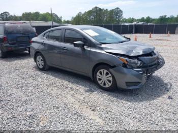  Salvage Nissan Versa