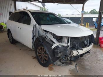  Salvage Nissan Pathfinder