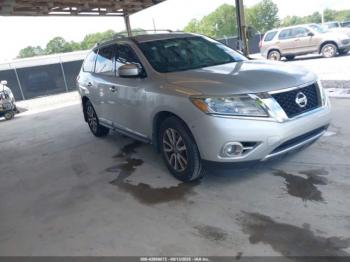  Salvage Nissan Pathfinder