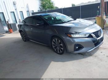  Salvage Nissan Maxima