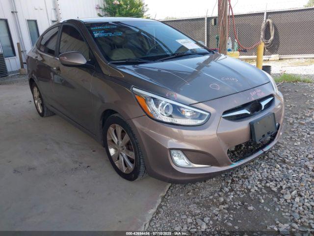  Salvage Hyundai ACCENT