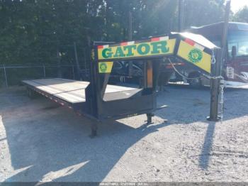  Salvage Gator 40  Gooseneck Trailer