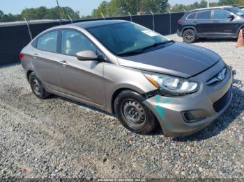  Salvage Hyundai ACCENT