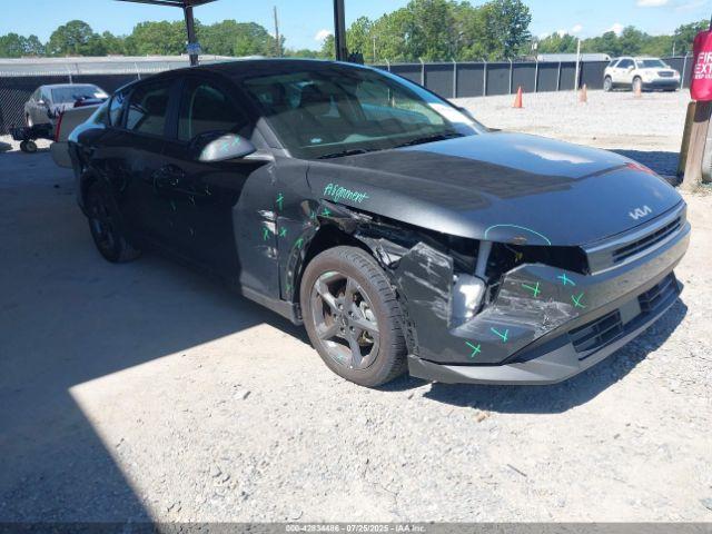  Salvage Kia K4