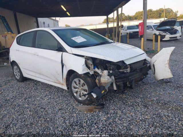  Salvage Hyundai ACCENT