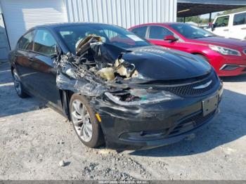  Salvage Chrysler 200