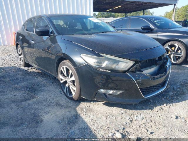  Salvage Nissan Maxima