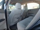 Toyota Camry Le Image 11