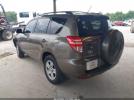 Toyota RAV4 Image 4