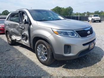  Salvage Kia Sorento
