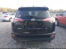 Toyota RAV4 Le Image 12