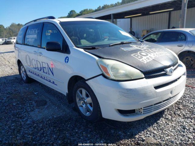  Salvage Toyota Sienna