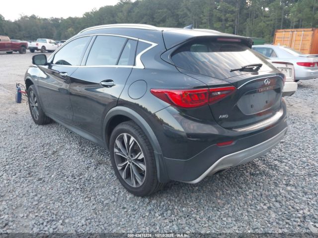 INFINITI Qx Luxe Image 4