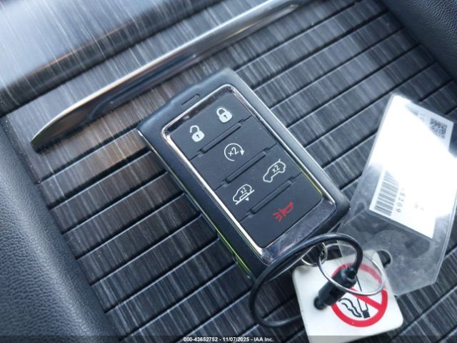 Jeep Wagoneer L Series Iii 4x4 Image 5