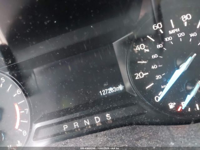 Ford Explorer Xlt Image 8