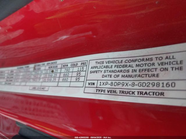 Peterbilt 579 Image 4