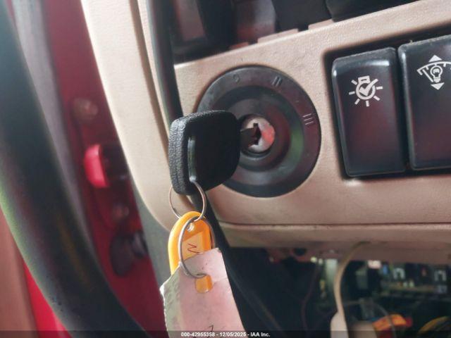 Peterbilt 579 Image 18